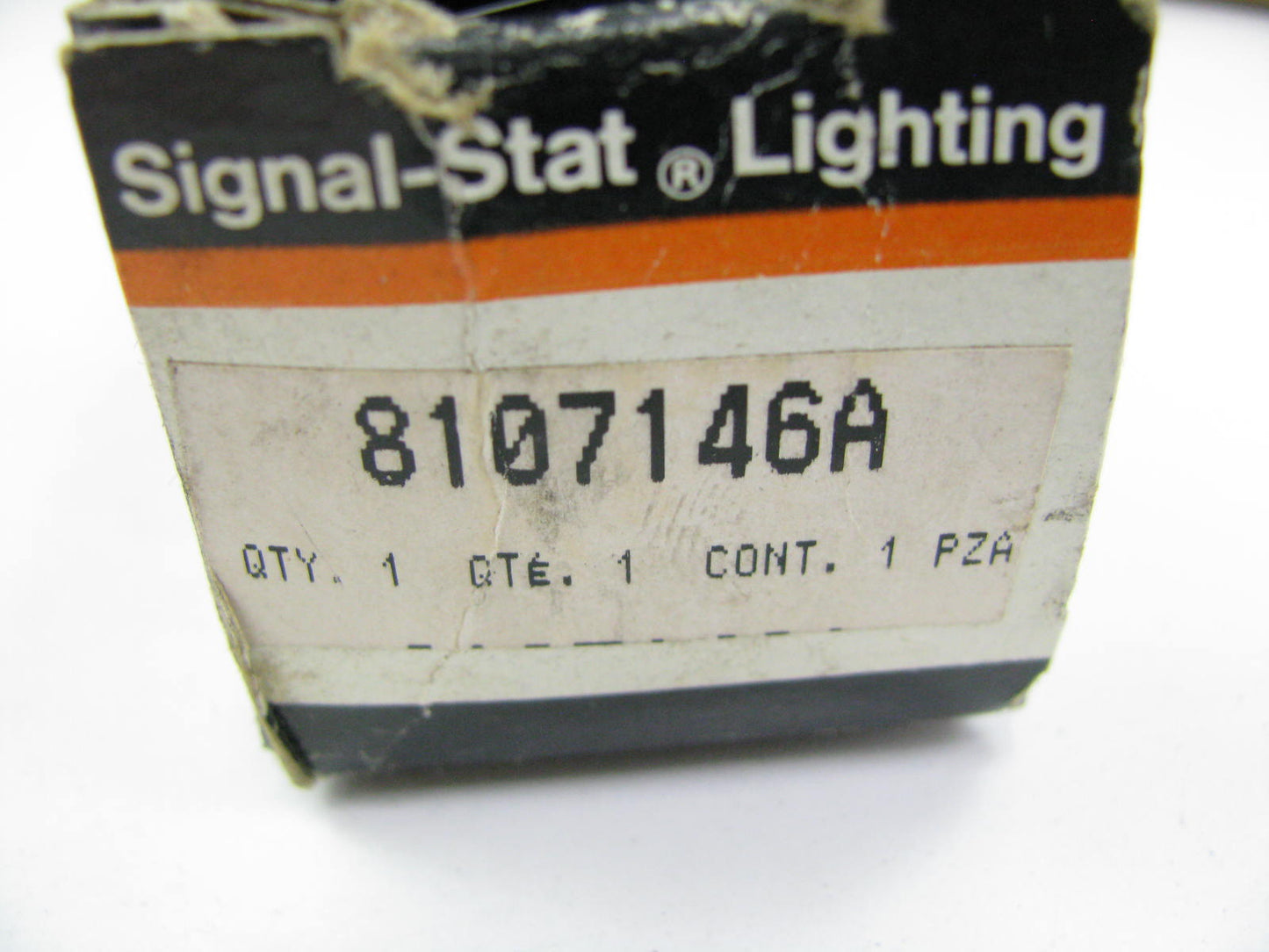 Vintage Signal-stat 8107146A Truck-Lite Flash Tube Light Bulb