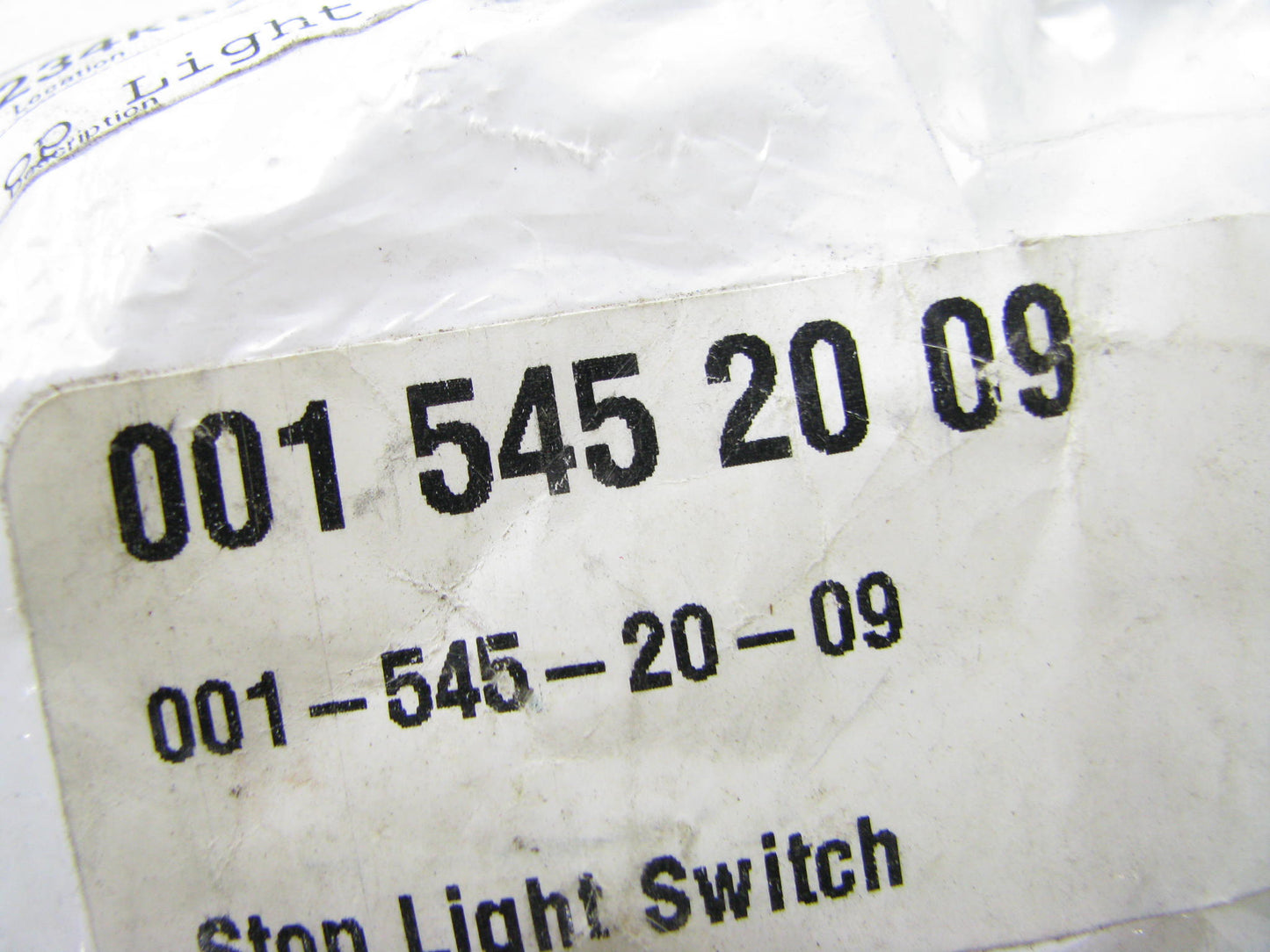 NEW - OUT OF BOX 0015452009 Brake Light Lamp Switch
