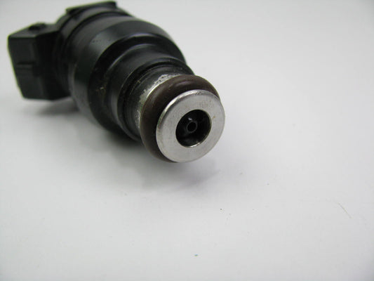 (1) NEW - UNBOXED - 01D059B Fuel Injector - 1993-1995 Ford 3.8L V6