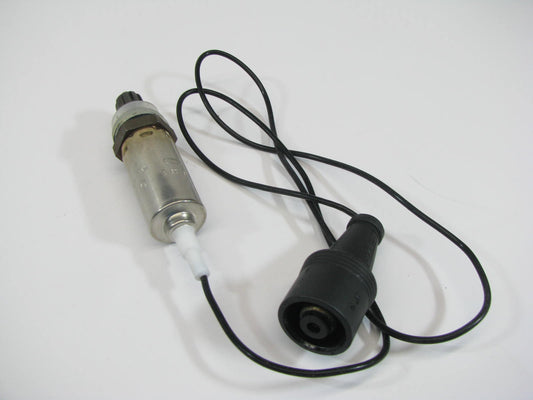 NEW OUT OF BOX Bosch 0258001962 UPSTREAM Oxygen O2 Sensor