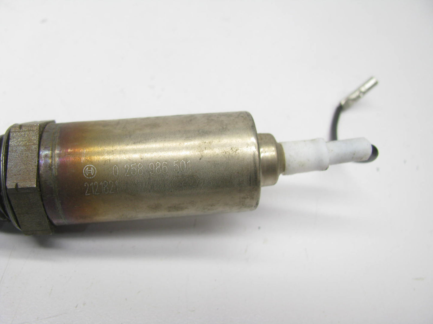 NEW OUT OF BOX - OEM Bosch 0258986501 UNIVERSAL Oxygen O2 Sensor