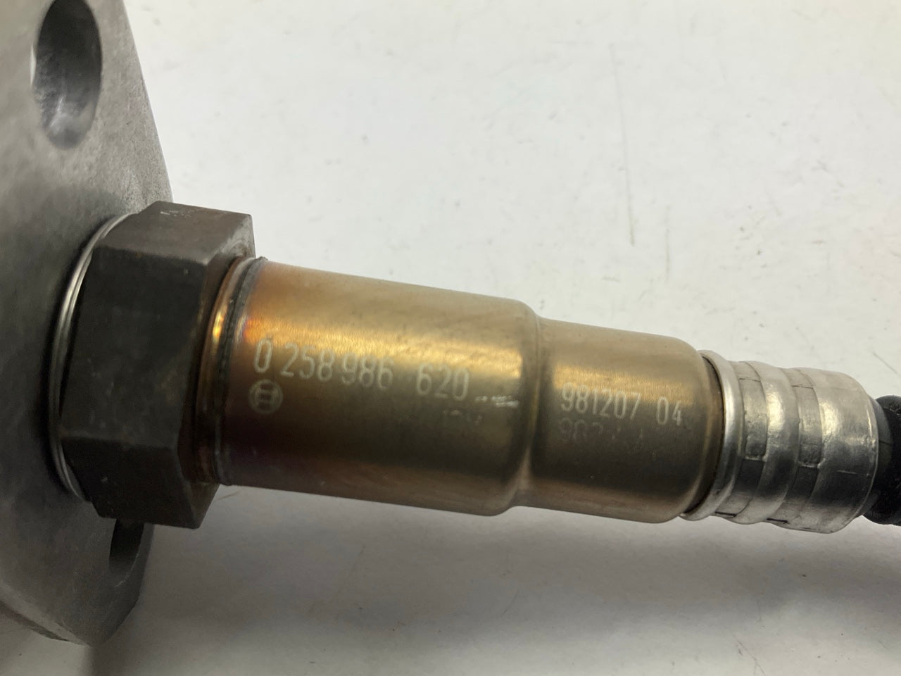 NEW UNBOXED Bosch 0258986620 Rear Oxygen O2 Sensor - 1999-2002 4Runner 3.4L V6