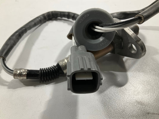 NEW - OUT OF BOX BOSCH 0258986640 Downstream Oxygen O2 Sensor