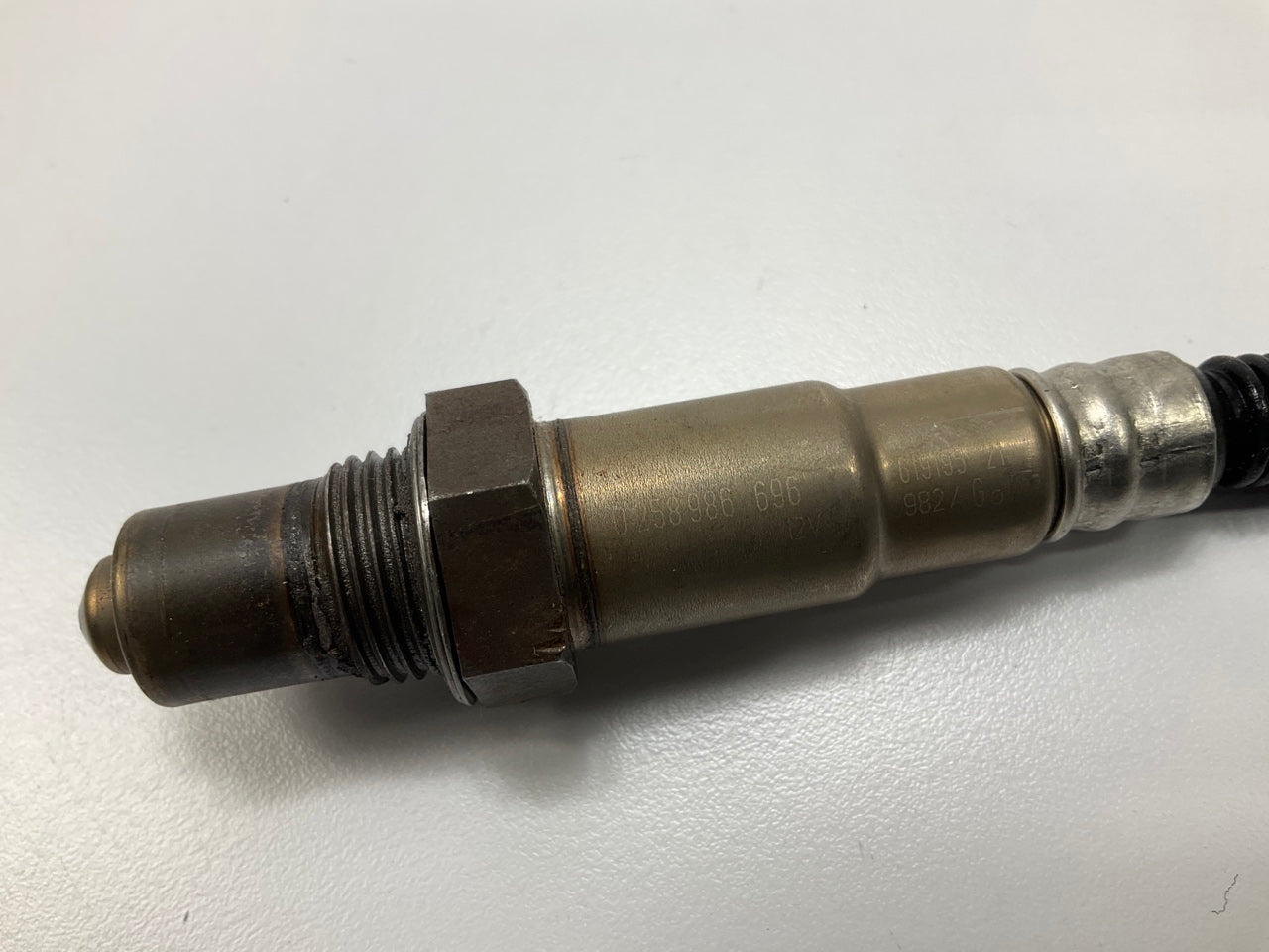 NEW - OUT OF BOX - BOSCH 0258986696 Downstream Oxygen O2 Sensor