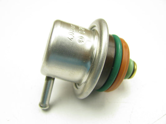 NEW - OUT OF BOX - Bosch 0280160575 Fuel Pressure Regulator