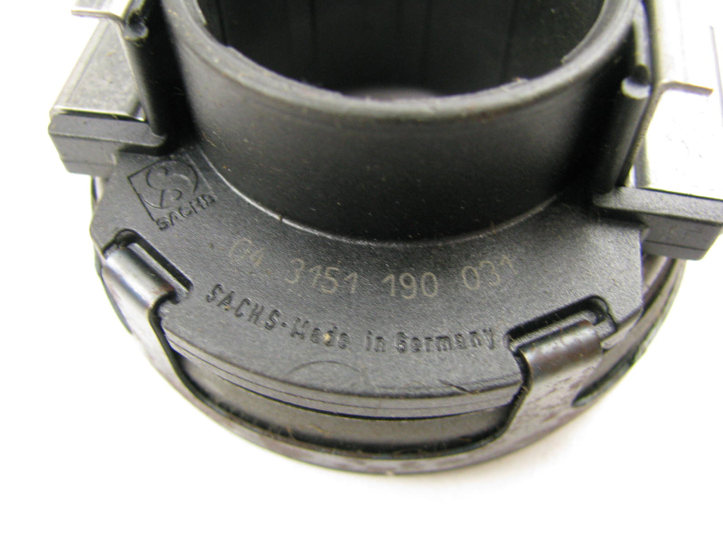 NEW - OUT OF BOX - Sachs 043151190031 Performance Clutch Release Bearing SN3727