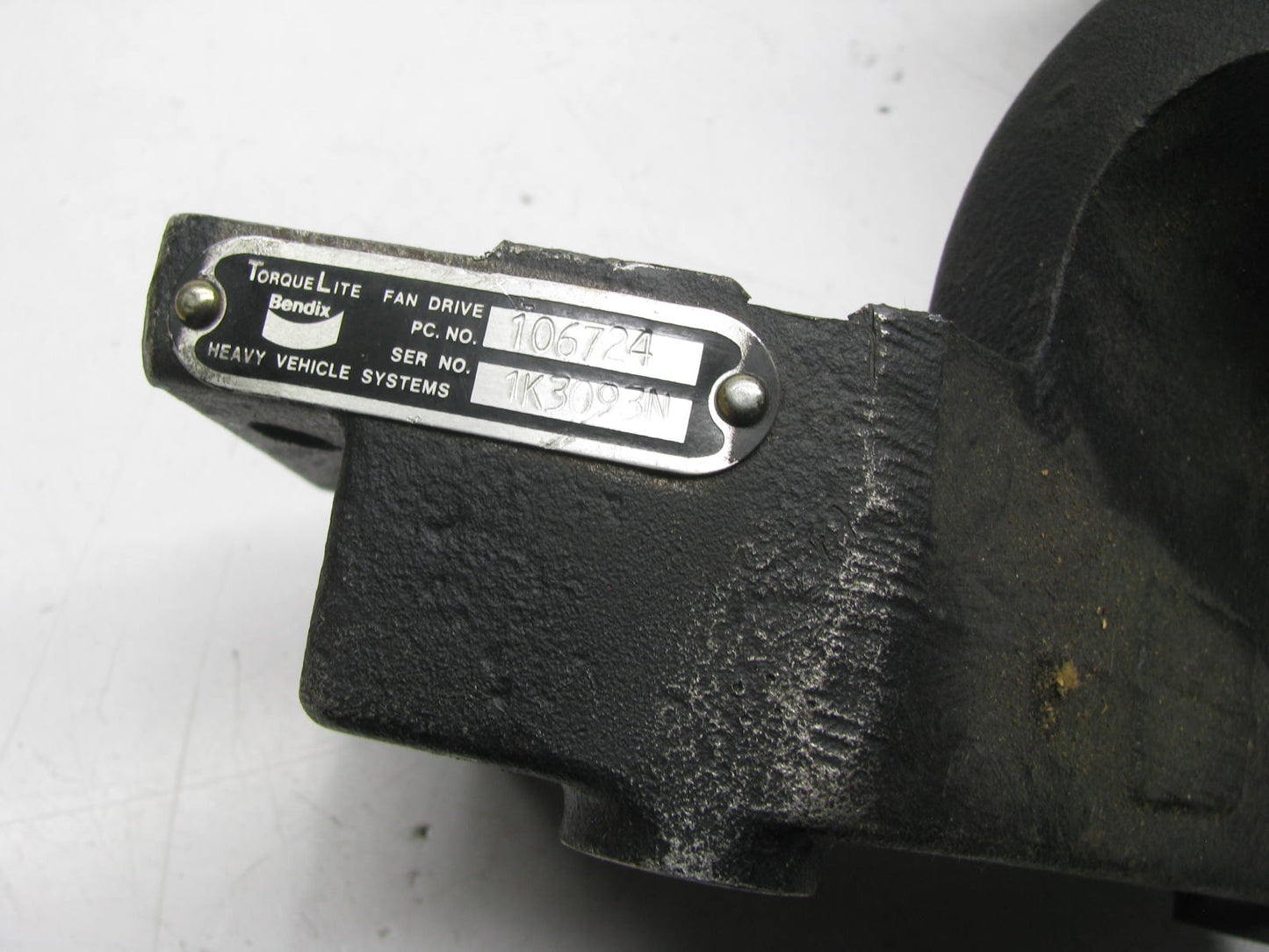 Genuine BENDIX 106724X-Commercial HD Truck Fan Clutch- NO CORE REQUIRED