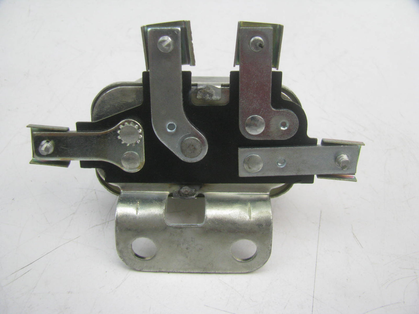NEW - Out Of Box DELCO 1115841 High Mount Stop Lamp Relay