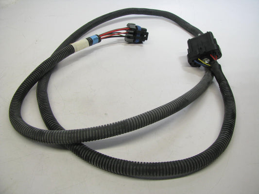 NEW - OUT OF BOX GM 12100526 Capsule Head Lamp Light Wiring Harness