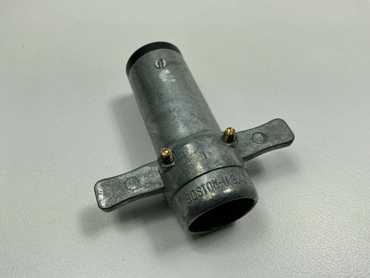 NEW UNBOXED Cole Hersee 1233 4 Pole Plug, Tractor Trailer And Auto RV Connector