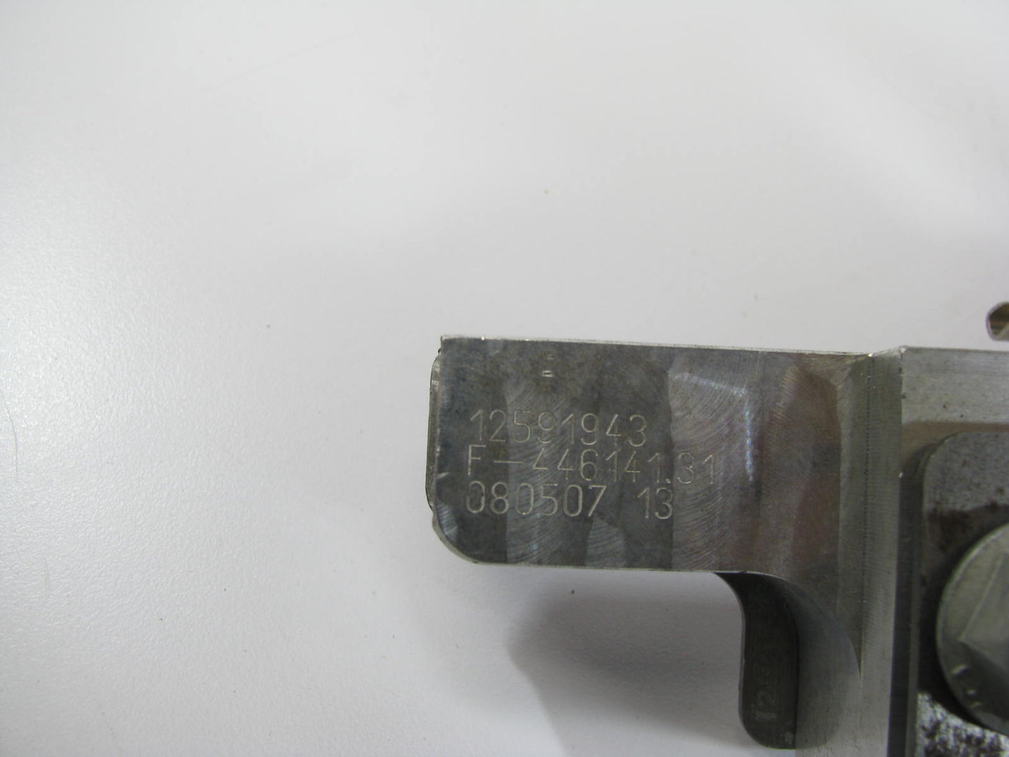 NEW OUT OF BOX 12591943 Lifter Oil Manifold Assembly GM Displacement On Demand