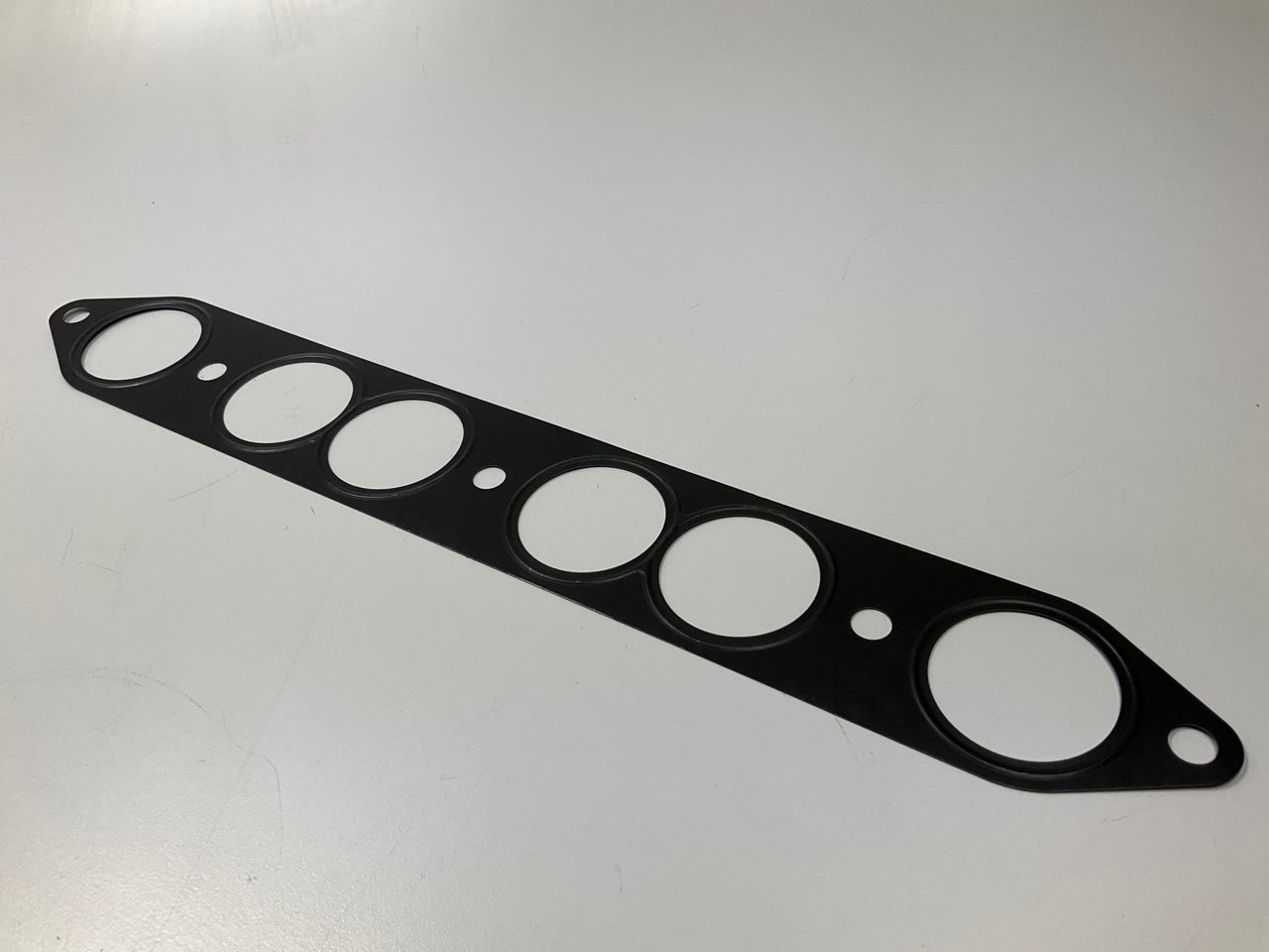 NEW - UNBOXED - OEM 1403375P00 Fuel Injection Plenum Gasket