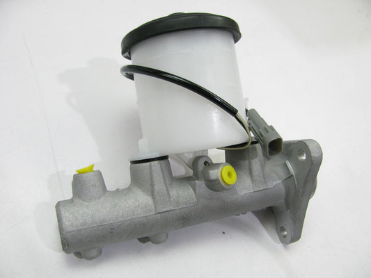 NEW - UNBOXED 1475-38354 Brake Master Cylinder For 1990-1991 Camry & ES250