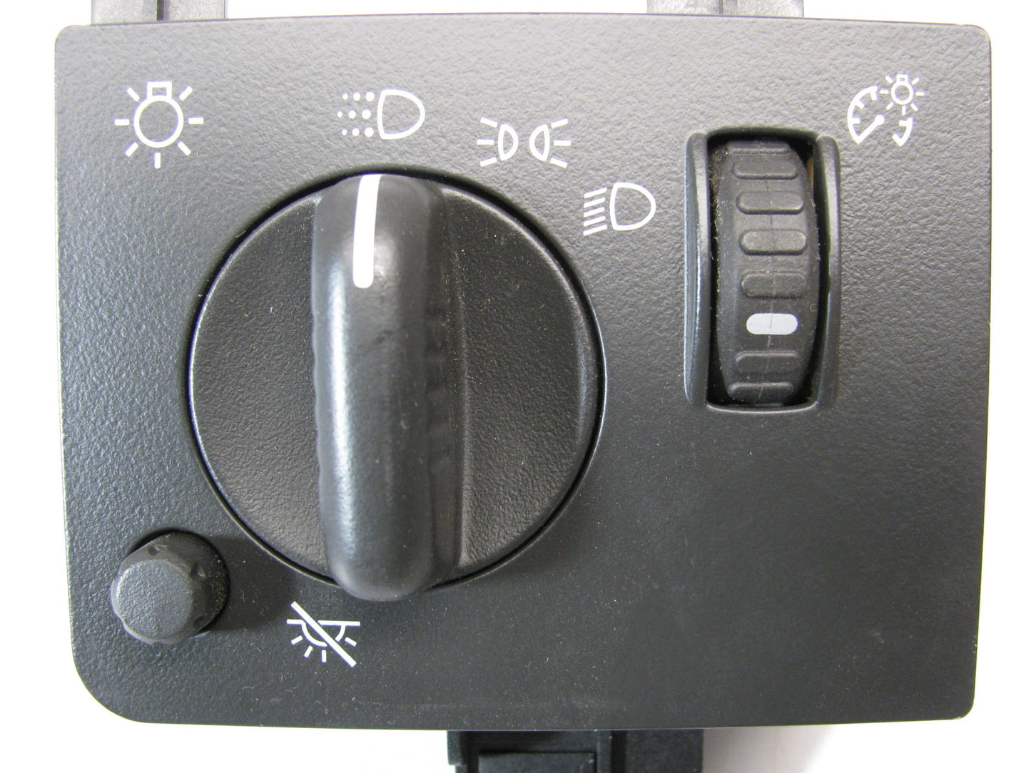 NEW - OUT OF BOX - OEM GM 15124571 Headlamp Headlight Switch
