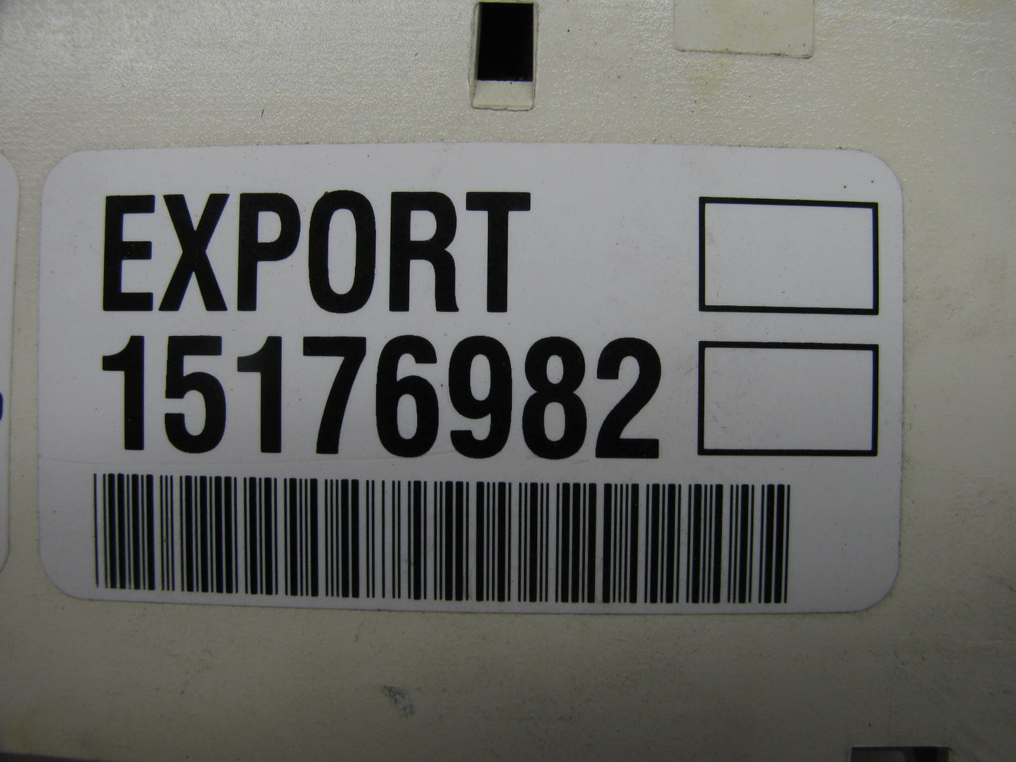 NEW - OUT OF BOX 15176982 HVAC Control Panel 00-02 Tahoe & Suburban EXPORT ONLY