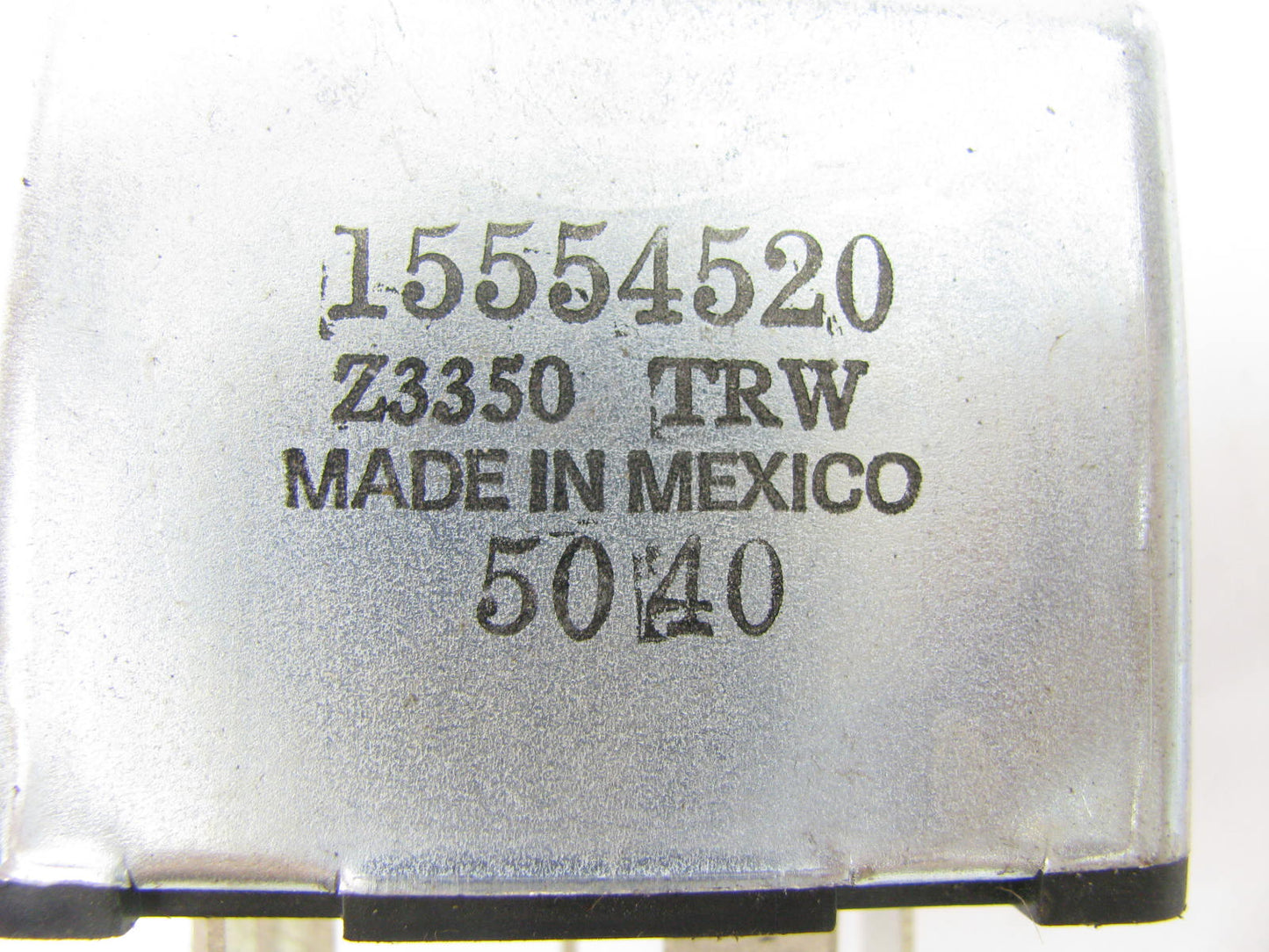 NEW - OUT OF BOX GM 15554520 Rear Window Defroster Relay - D1790