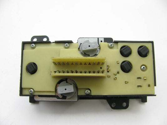 COSMETIC DAMAGE - OEM GM 1640025 Headlight Lamp Hazard Interior Light Switch