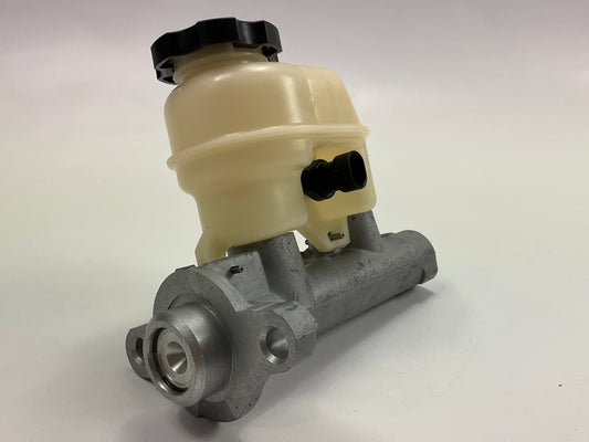NEW - OUT OF BOX OEM GM 18016548 Brake Master Cylinder - 05-13 CORVETTE