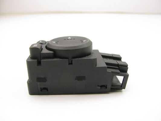NEW - OUT OF BOX - VW 1J195956501C Mirror Adjust Switch - 1998 VW Beetle