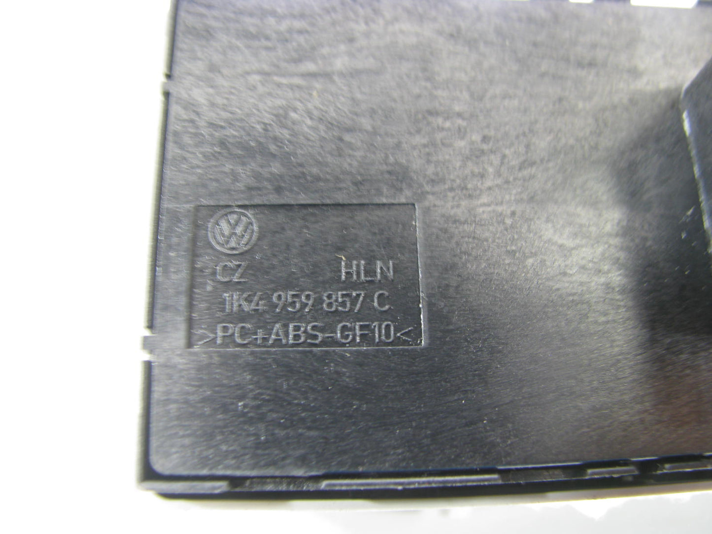 NEW - OUT OF BOX - OEM VW 1K4959857C-GRAY Front Left Power Window Switch .