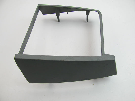 NEW - OUT OF BOX OEM GM 20108912 Pontiac Grand Prix Right Tail Light Trim Bezel