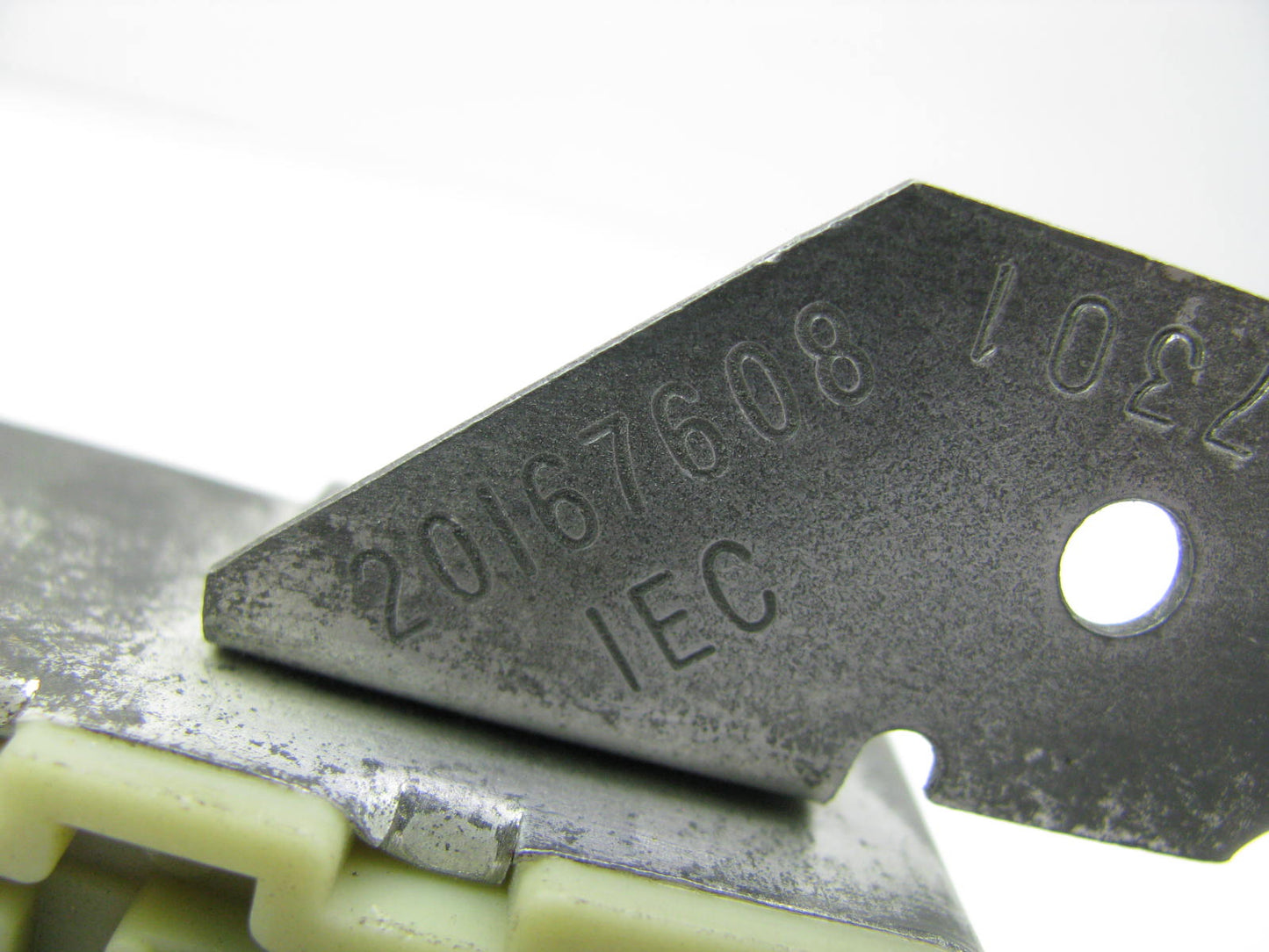 NEW - OUT OF BOX GM 20167608 Door Lock Relay - D1745A RY-58