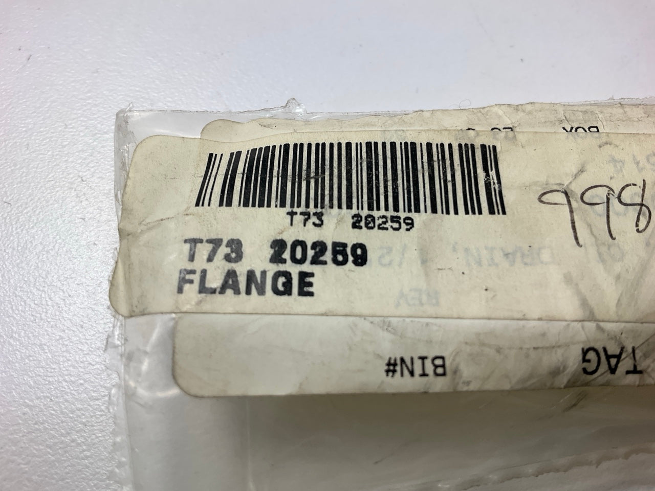NEW - UNBOXED 20259 1/2'' NPT Turbocharger Universal Oil Drain Flange
