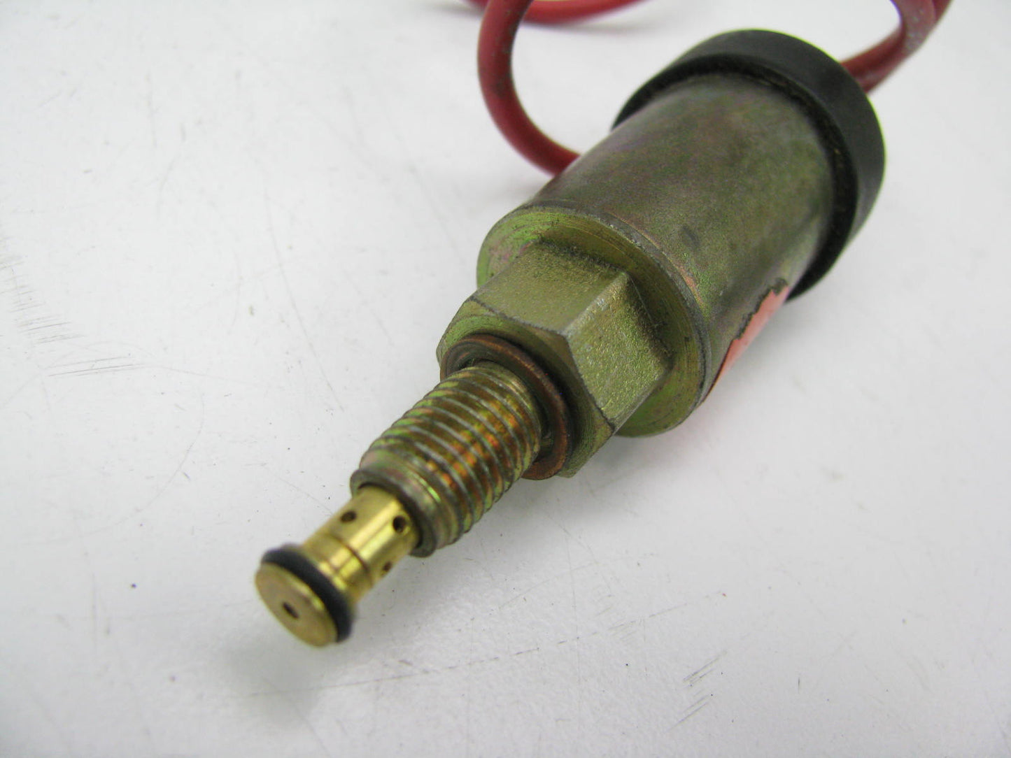 NEW - OUT OF BOX 213-282 Carburetor Idle Stop Solenoid 1973-74 Toyota Aisan 2BBL