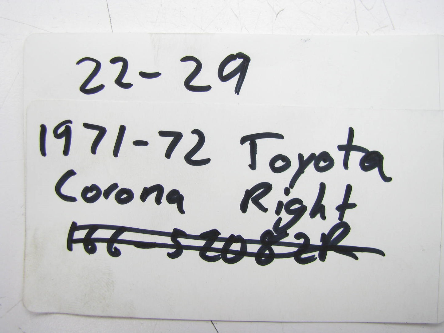 NOS 1971-1972 TOYOTA CORONA 4-DOOR SEDAN RIGHT SIDE Tail Light Lamp Lens JDM