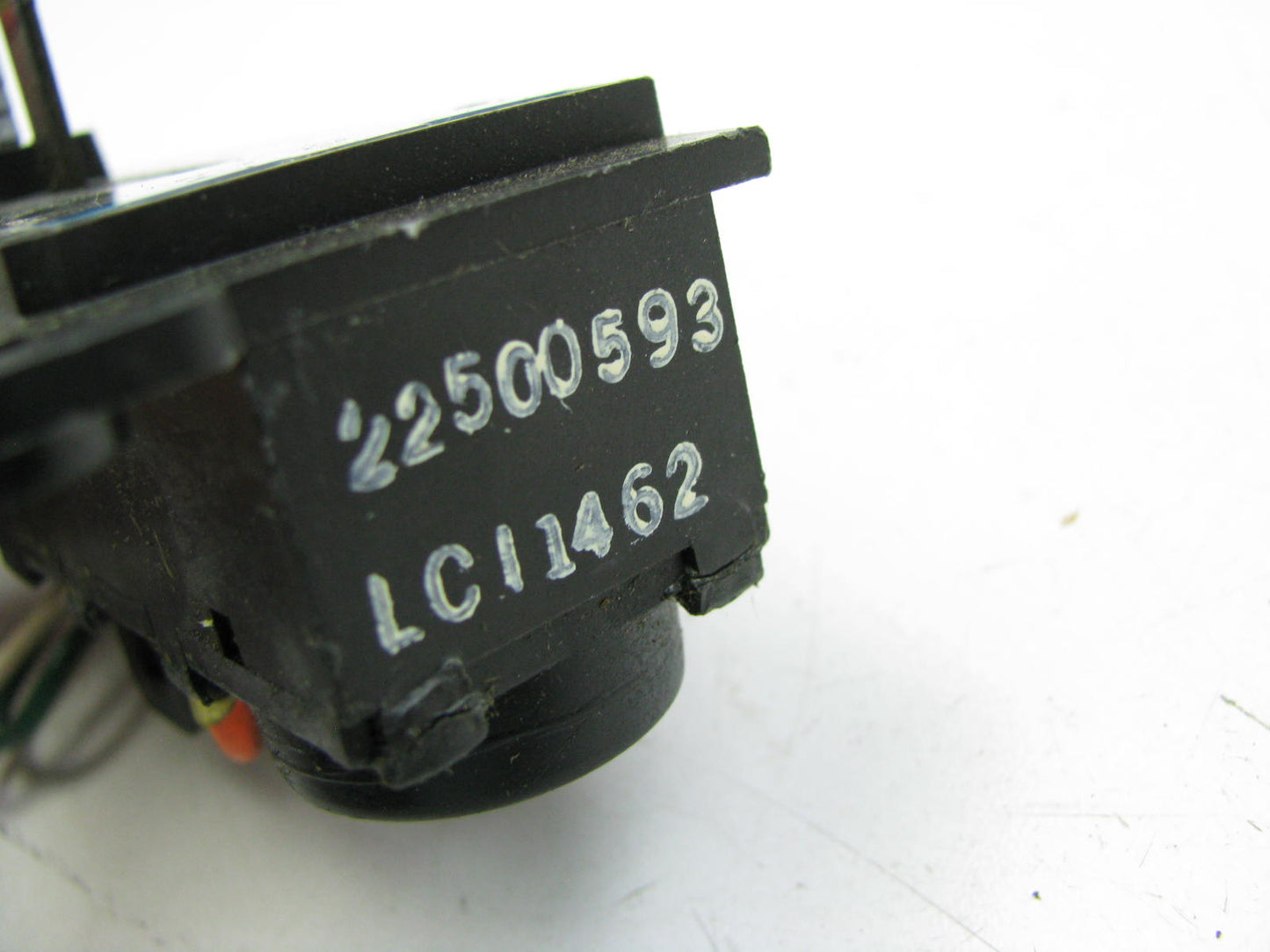 NEW - OUT OF BOX - OEM GM 22500593 Windshield Wiper Washer Switch