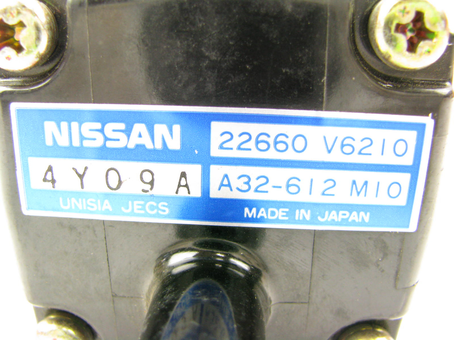 NEW - OUT OF BOX OEM 22660-v6210 Idle Air Control Valve IAC For Nissan 3.0L-V6
