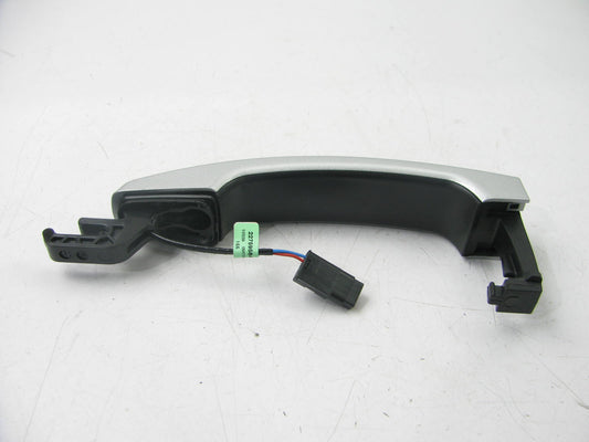 (2) UNBOXED GM Rear Outside Passive Entry Door Handle 22759564 Silver W/ Chrome