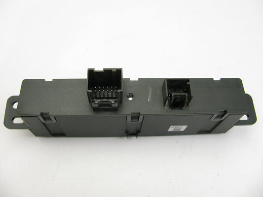 NEW OEM GM Center Console Rear Radio Audio Control USB, RCA Ports 23208573