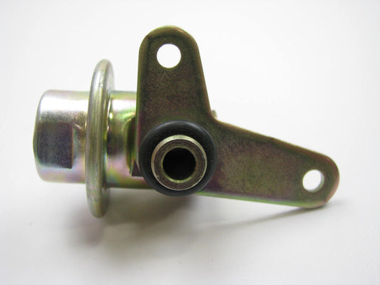 NEW - OUT OF BOX 23280-74170 Fuel Pressure Regulator 97-03 Toyota 2.2L 2.4L 3.0L