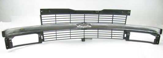 NEW - OUT OF BOX Front Grille 1995-2005 Chevy Astro Van OEM GM # 25112737