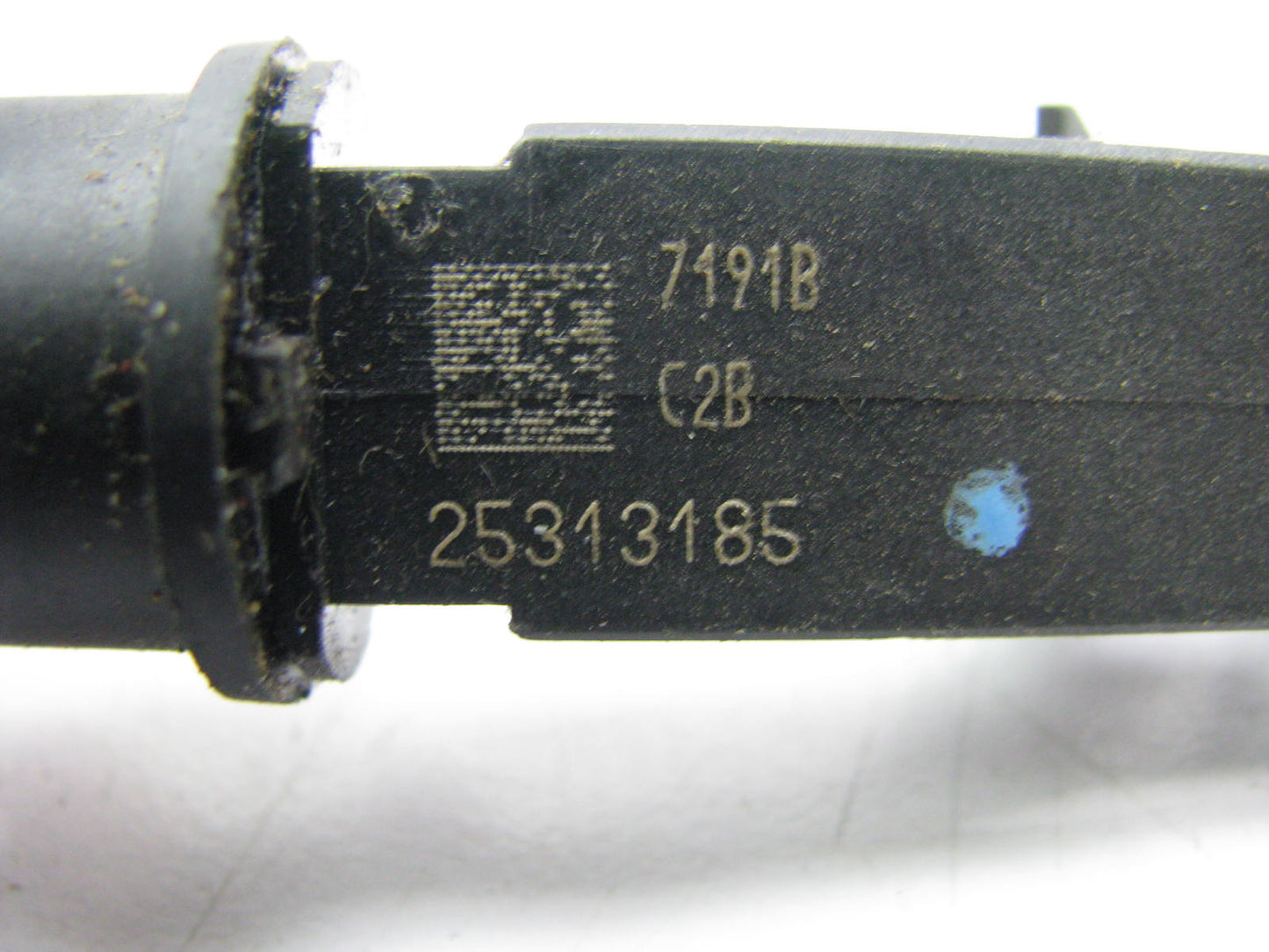 NEW UNBOXED Acdelco OEM GM 25313185 (12569573) Fuel Injector 02-04 Chevy 4.2L I6