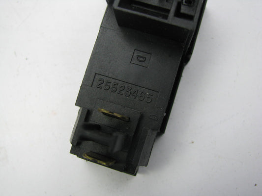 NEW - OUT OF BOX - OEM GM 25523465 Brake Light Lamp Switch