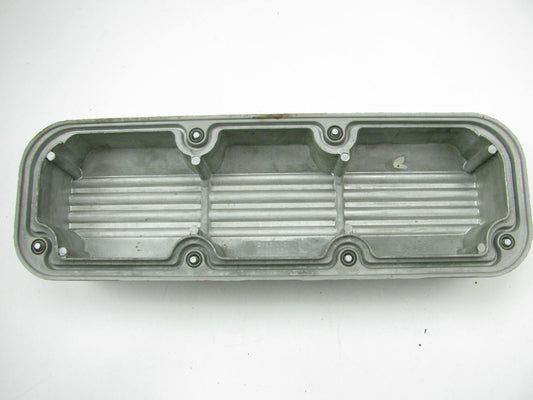 NEW - OUT OF BOX OEM GM 25530328 Right Valve Cover