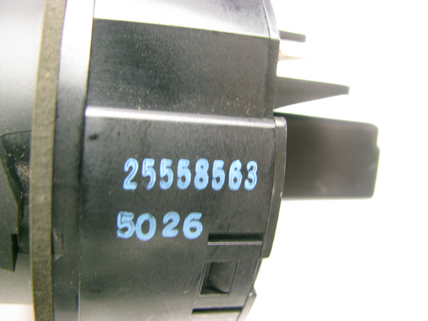 DAMAGED - OUT OF BOX 25558563 Headlight Headlamp Switch