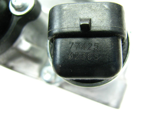 NEW UNBOXED OEM GM 5.7L VORTEC Throttle Body With TPS Sensor Casting # 2596576