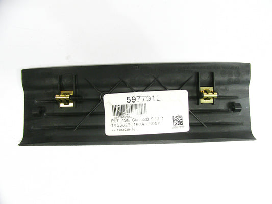 NEW GM Short Rear Door Sill Rocker Cover Plate 25977912 For 09-14 Tahoe Yukon