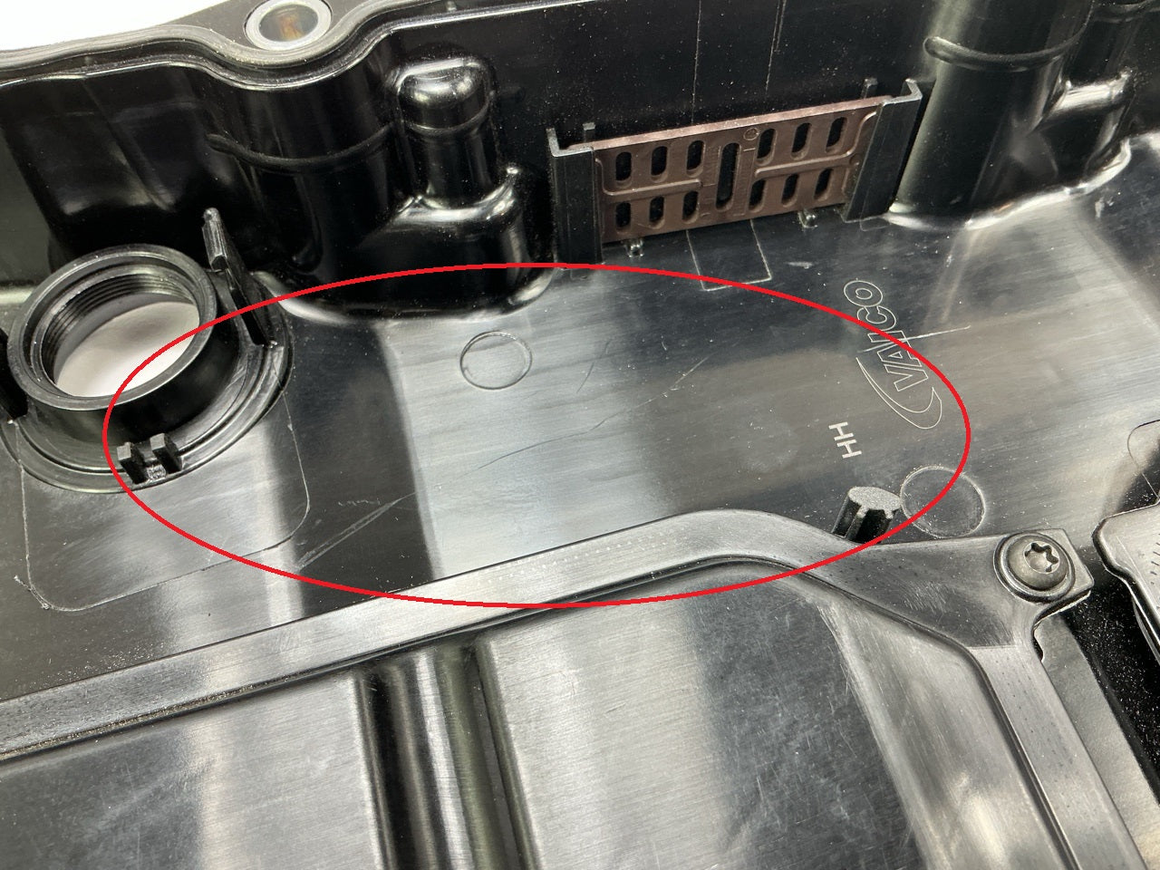 Has Some Scratches, Comes As Is - Vaico 265-887 Auto Trans Oil Pan