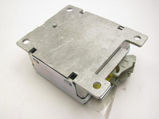 USED - 28556-1B100 SRS Control Module For 1996 Nissan Quest, Villager