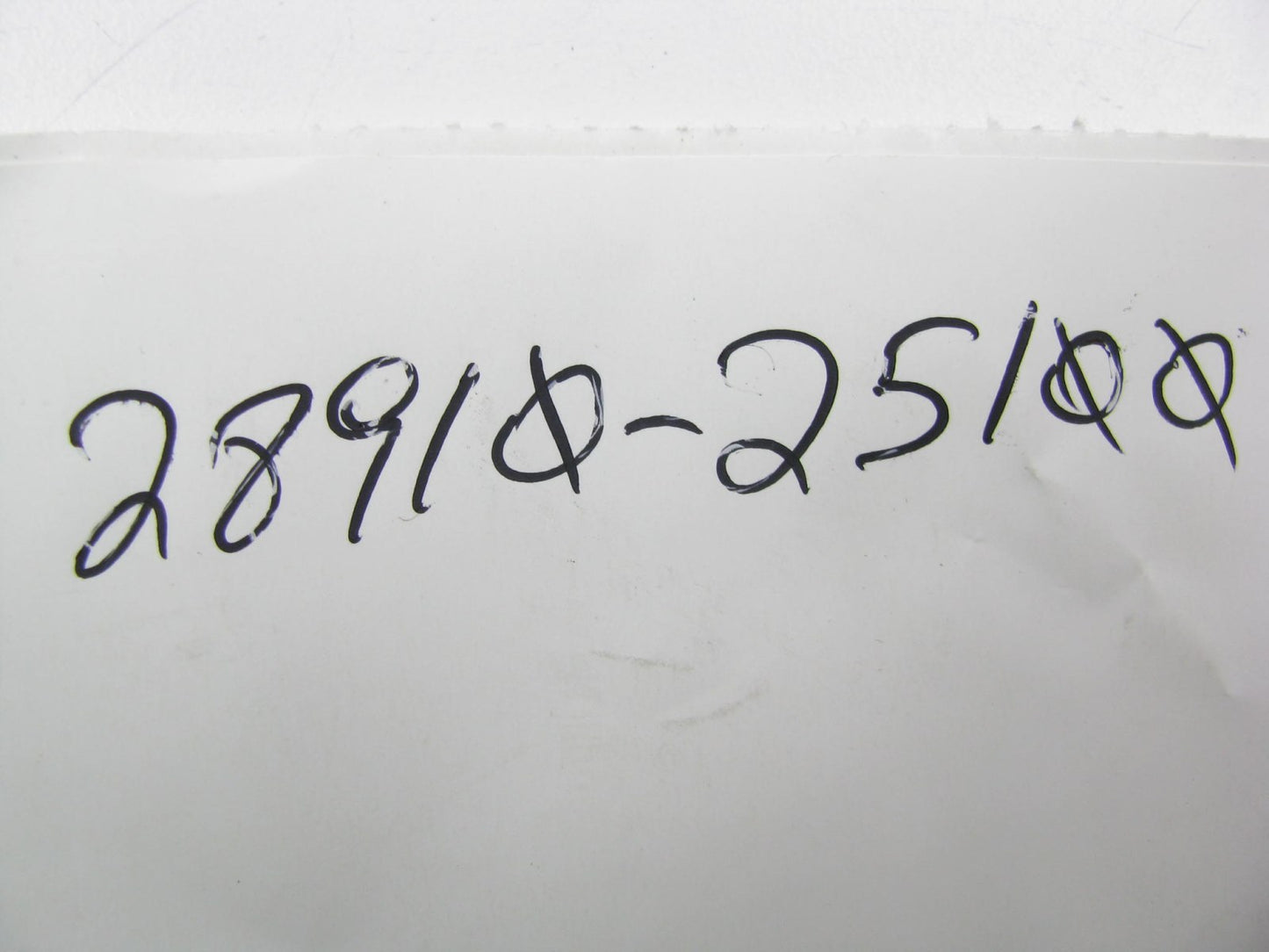 NEW - OUT OF BOX - OEM For Hyundai 28910-25100 Vapor Purge Control Valve