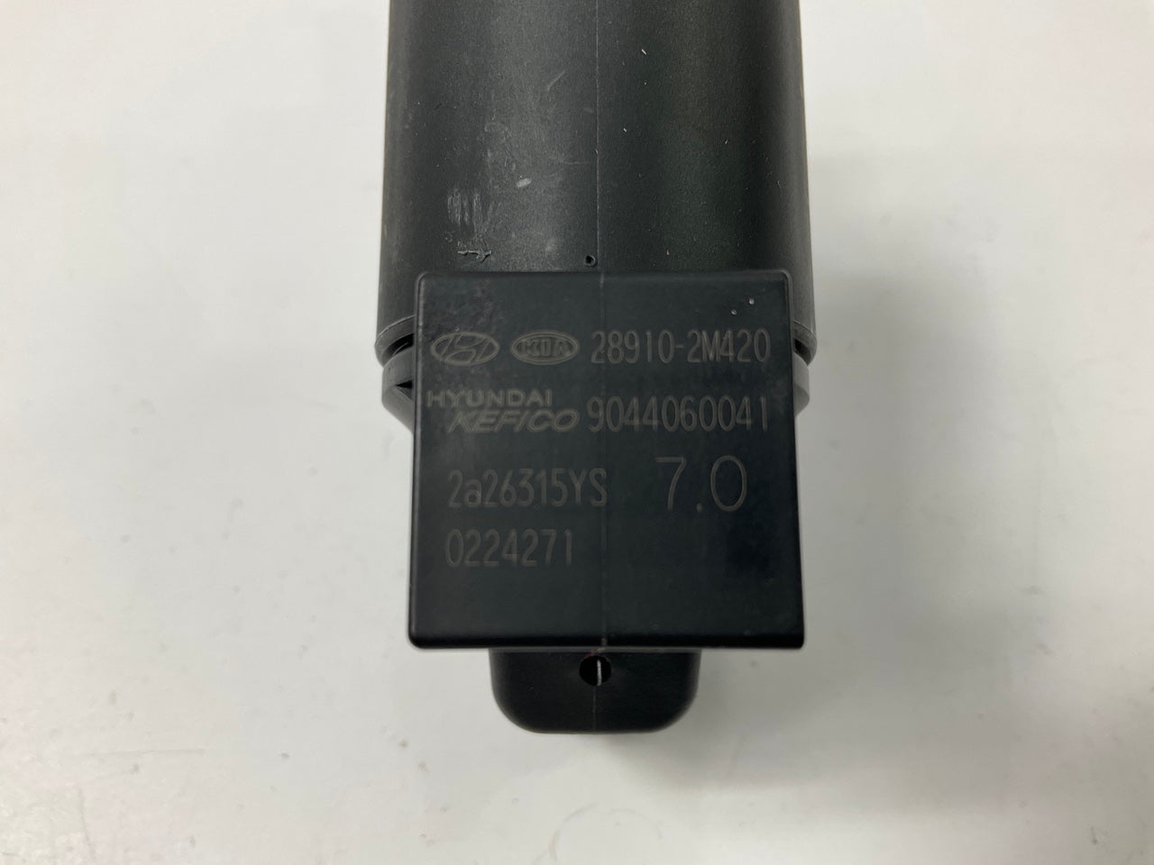 NEW UNBOXED Vapor Canister Purge Valve OEM For Hyundai 28910-2M420