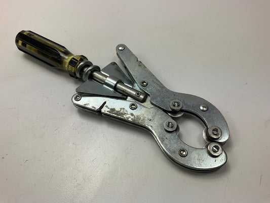 USED Tool # 11 - Lisle 31500 Muffler Exhaust Cutter Tool 1-3/8''-2-1/2'' Pipe