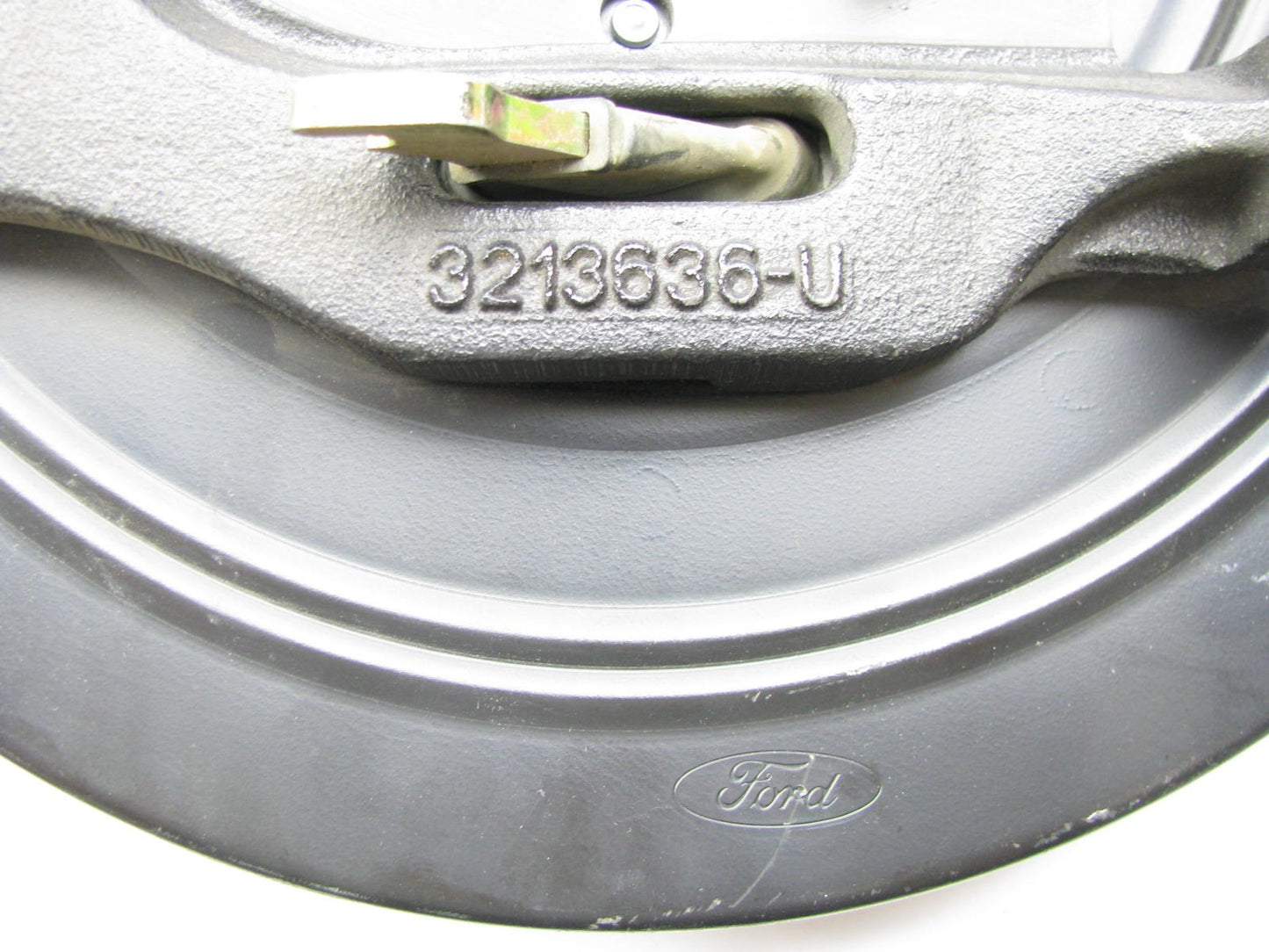 NEW - OUT OF BOX - OEM FORD Disc Brake Caliper Backing Adapter Plate # 3213636-U