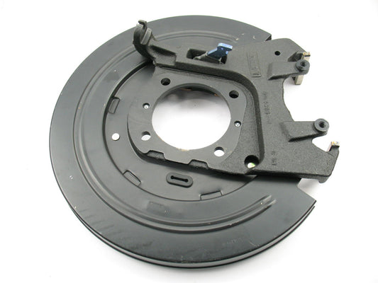 NEW UNBOXED 1997-98 Navigator R.H. Drum Brake Backing Plate Parking Brake Shoes