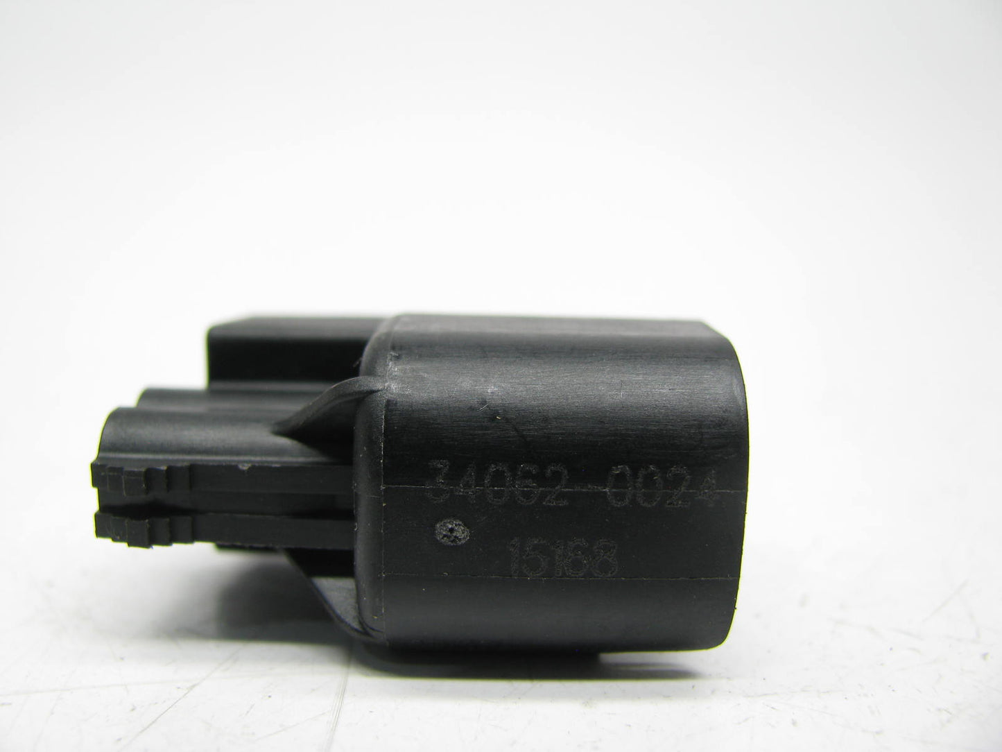 (8) Molex MX150 EMPTY Female Connector BODY 2-PIN Single Row, 2 Circuits,