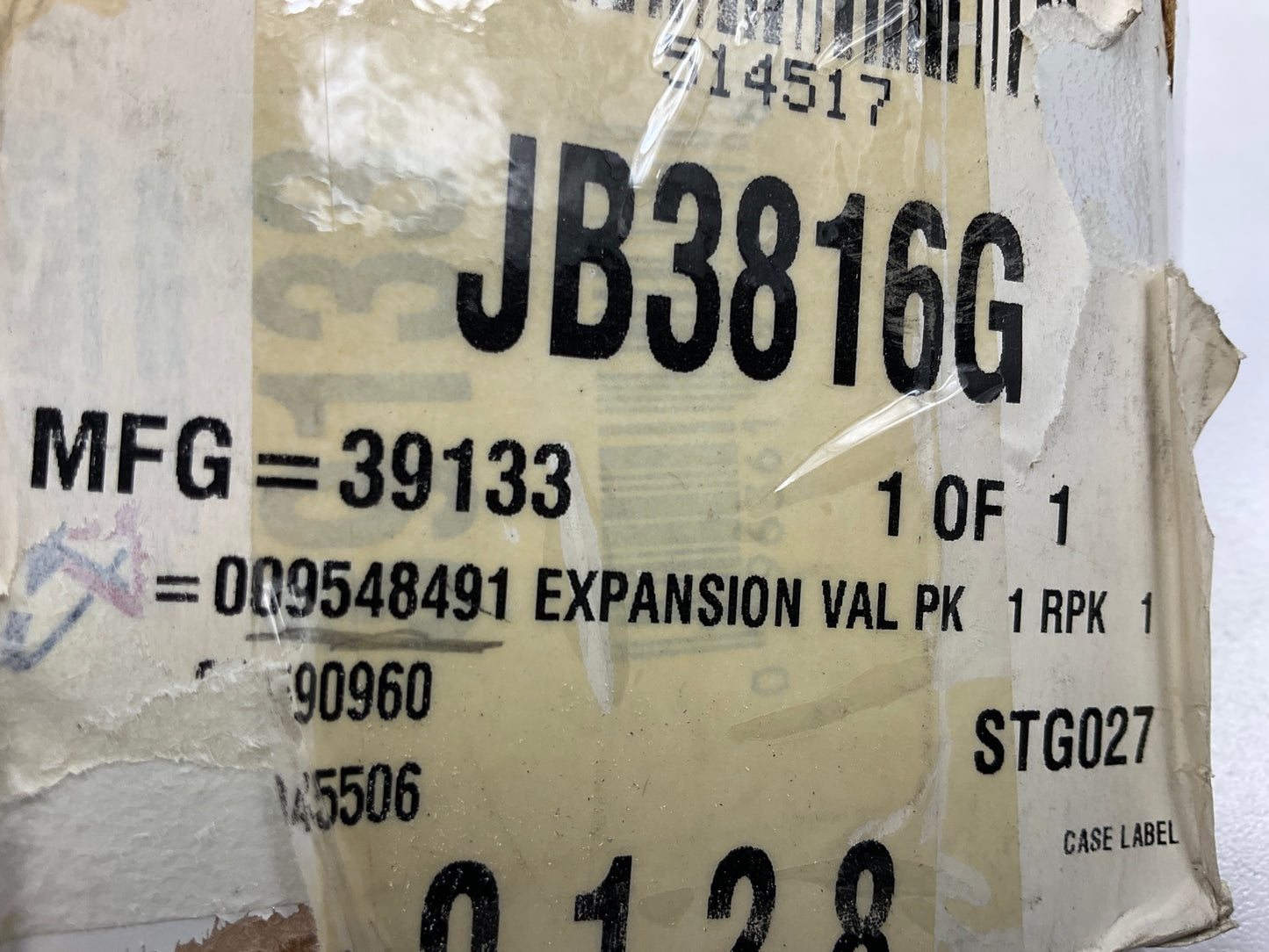 NEW UNBOXED 39133 Rear A/C Expansion Valve (For The Back Rear A/C)